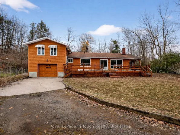 23 Duquette Ct, Tiny, ON L9M 0H3