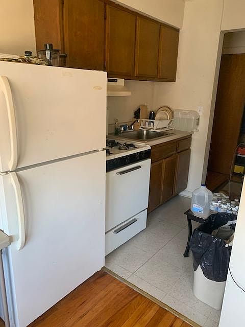 1st image of 128 Newark Ave #12