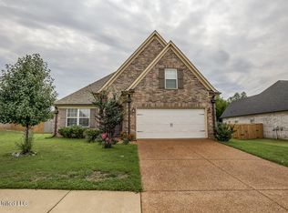 221 Magnolia Gardens Dr, Hernando, MS 38632