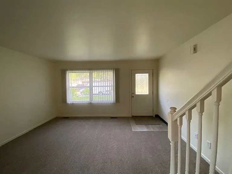 State Place Apartment Homes — Photo 117