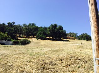 8060 Santa Cruz Rd, Atascadero, CA 93422