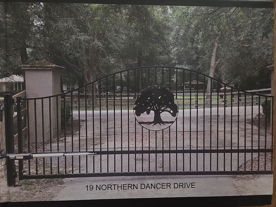 1st image of 19 Northern Dancer Dr