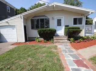 22 Moulton St, Brockton, MA 02302