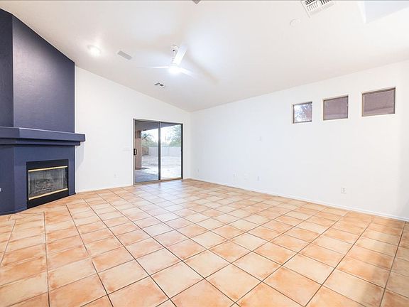 3rd image of 2149 N Creek Vista Dr