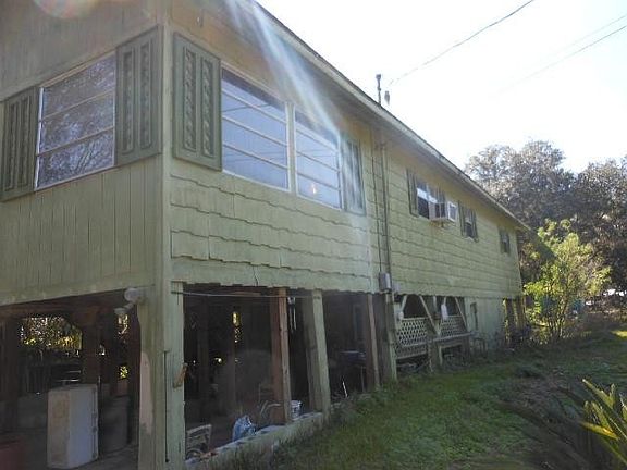 2nd image of 1440 Pearl St