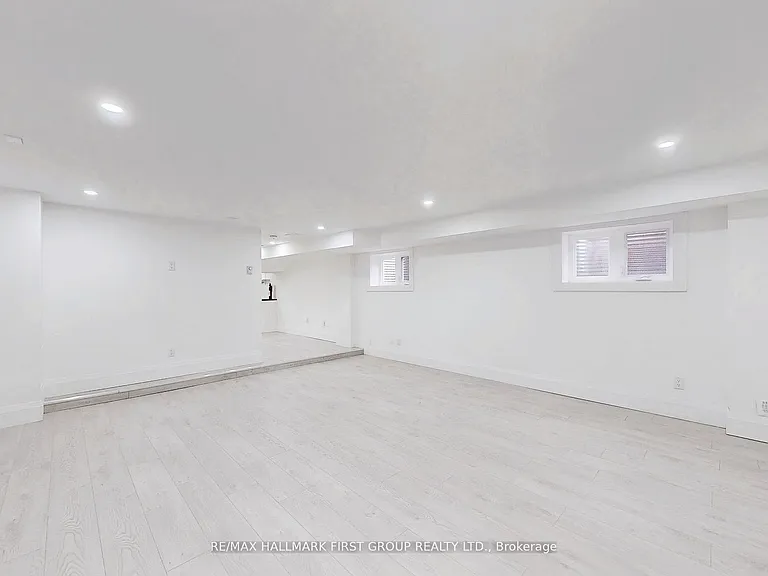 1 Bramwell Dr — Photo 9
