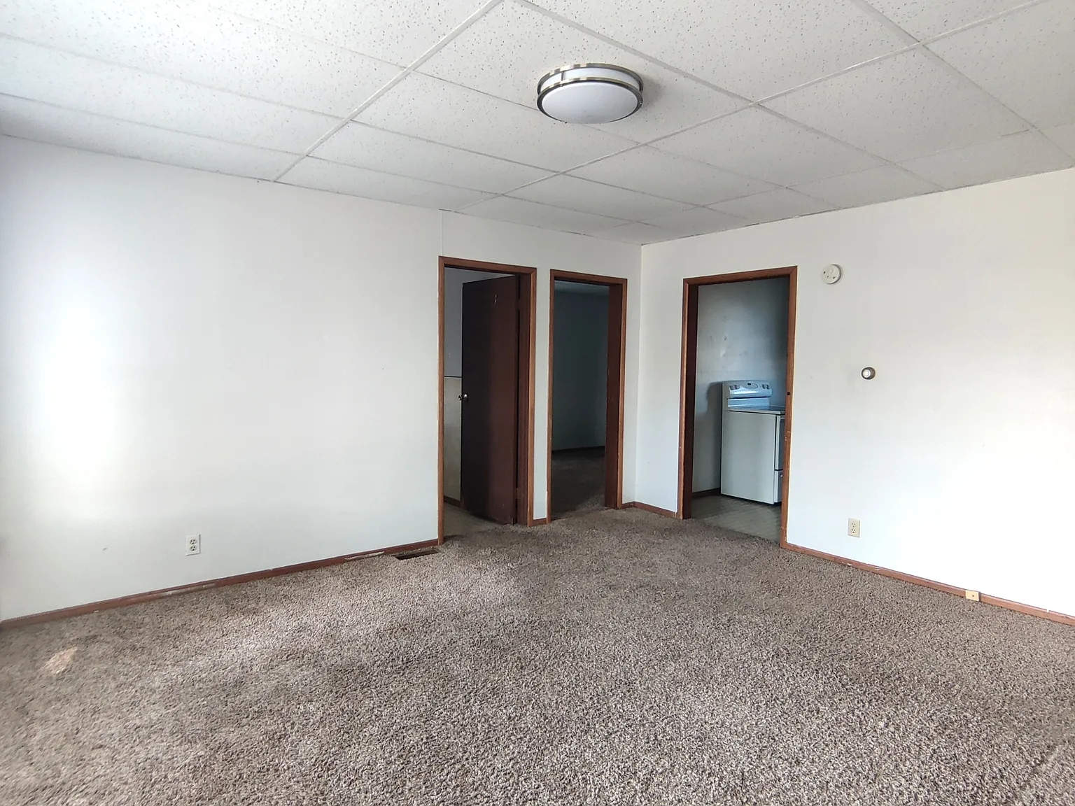 416 / 220 W Union St, Earlville - 1 — Photo 2