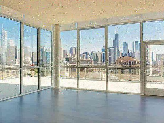 4th image of 759 N Hudson Ave #1