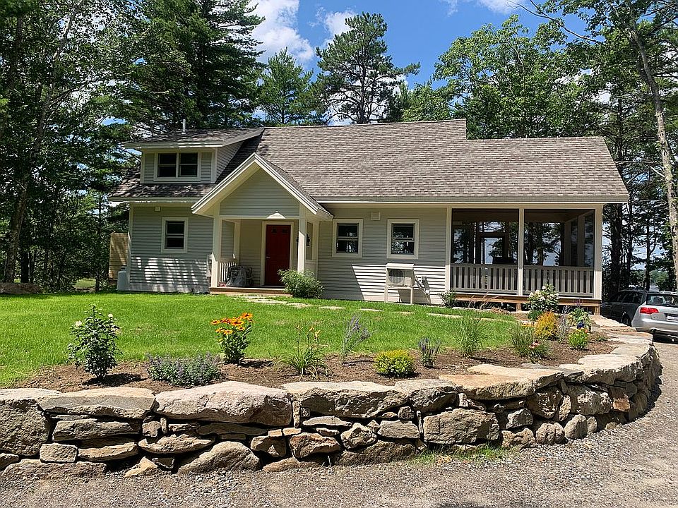2nd image of 340 Webber Rd