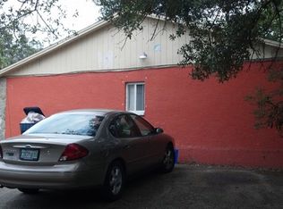 8513 N 15th St APT B, Tampa, FL 33604
