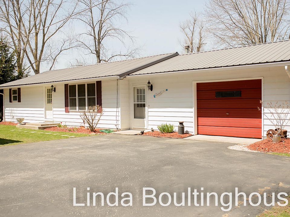 9325 E Colby Rd, Crystal, MI 48818 Zillow