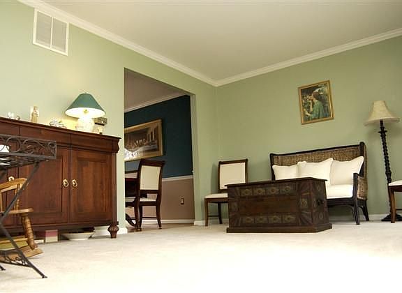 Bright Open Floor Plan