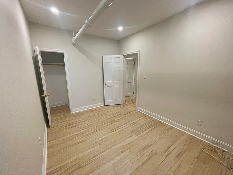 137 Peterborough St #34 — Photo 26
