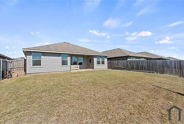 3041 Manu St — Photo 22