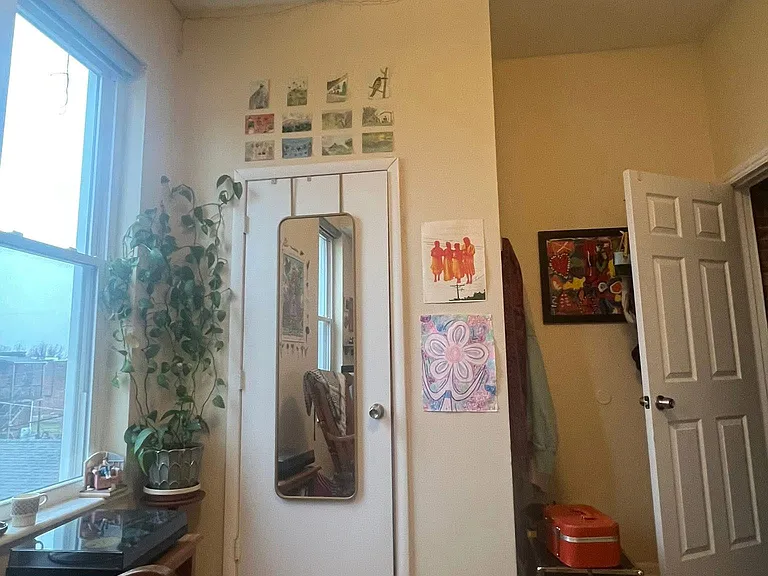 4376 Gibson Ave — Photo 8