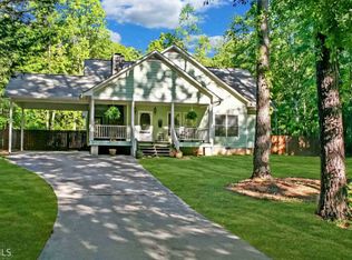 1071 Lee Cir, Statham, GA 30666