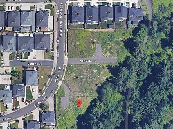 16484 SE Siri Loop #13, Damascus, OR 97089