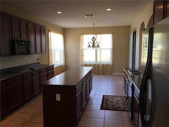 4th image of 24307 Milford Dr