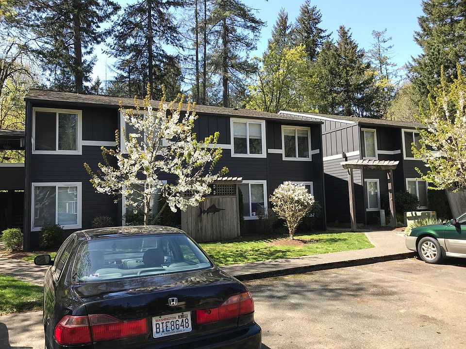1st image of 2400 Elliott Ave NW APT 1C