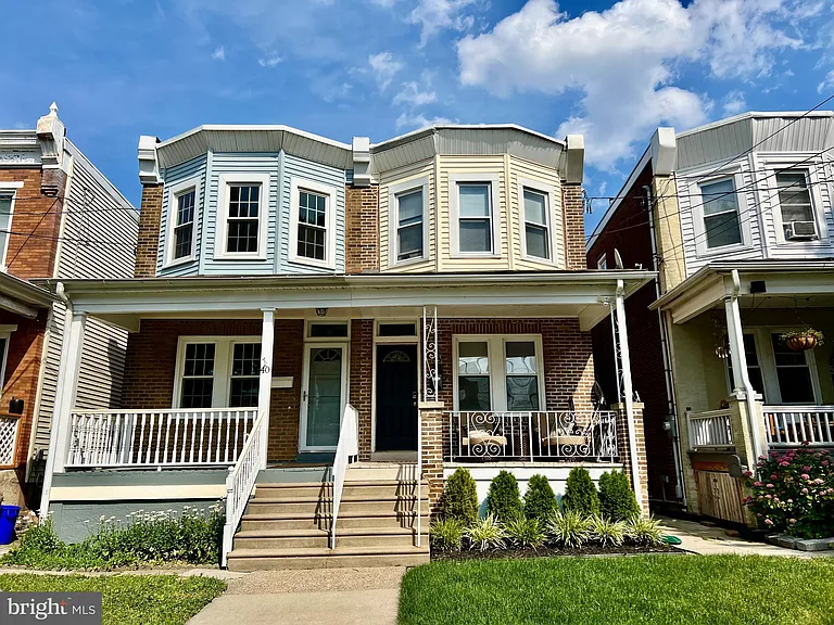 40 Lincoln Ave — Photo 1