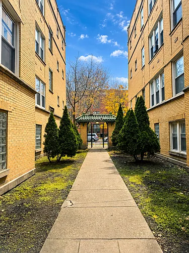 13 N Pine Ave #2 Photo 1