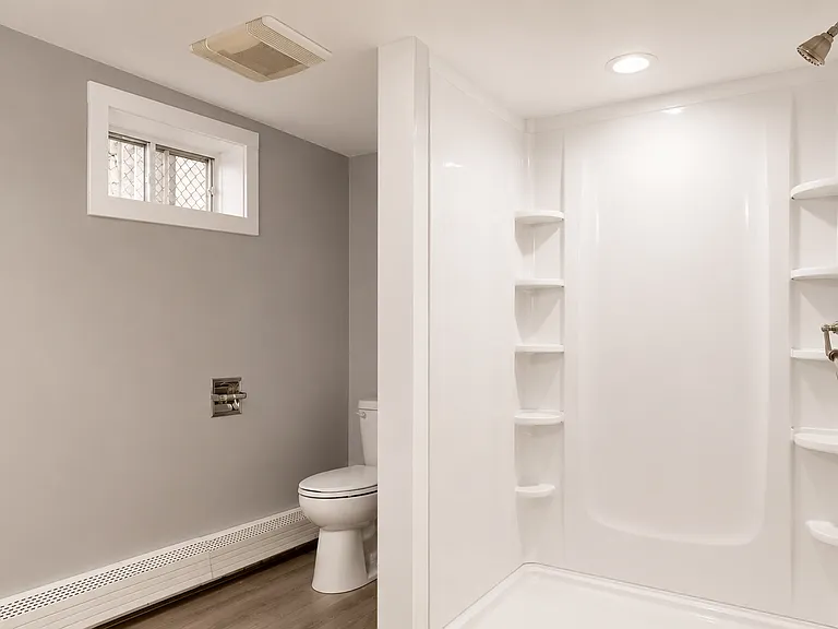 8 George St #B — Photo 6
