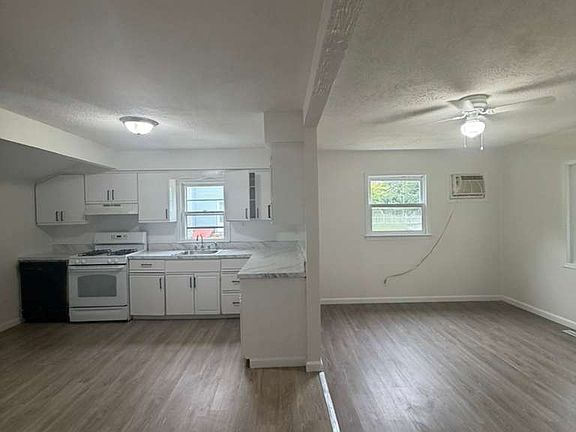 3rd image of 68 Ronald Rd
