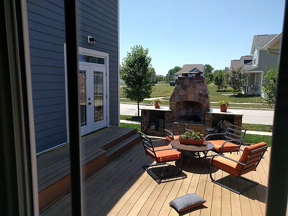 Courtyard with fireplace