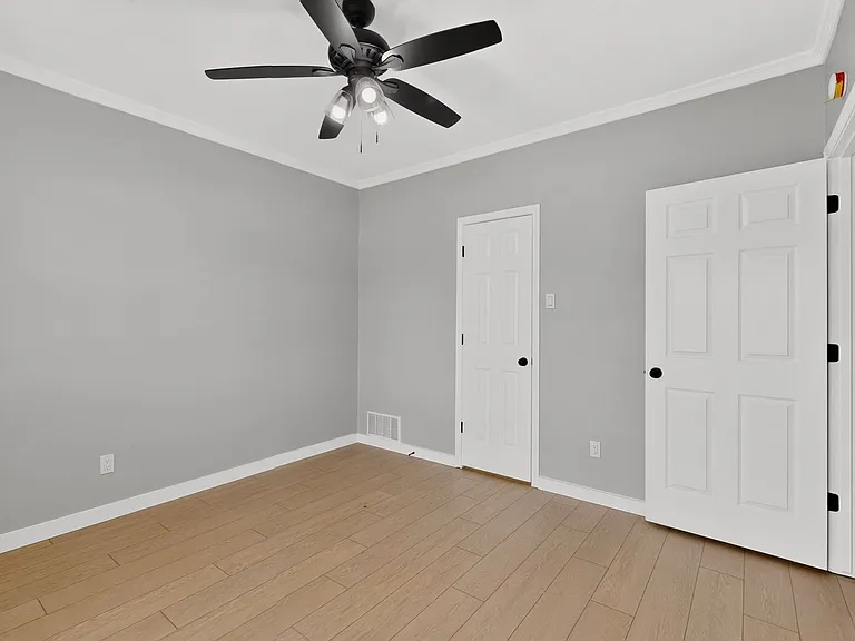 620 Stoneybrook Dr — Photo 16