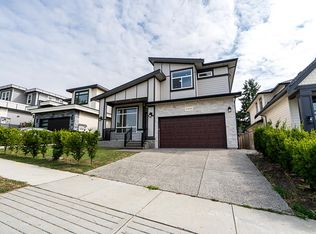 1696 166a St, Surrey, BC V3Z 9X1
