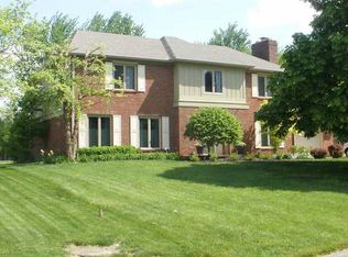 3230 Greensview Dr, Greenwood, IN 46143