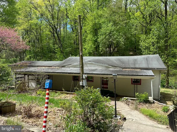 79 Tritch Ln, Reading, PA 19608