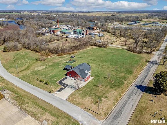 5th image of 508 Hidden Lakes Dr