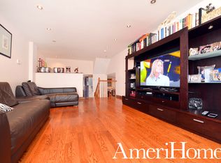 23 Alex Cir, Staten Island, NY 10305