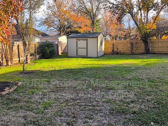 4th image of 7013 Evans Dr