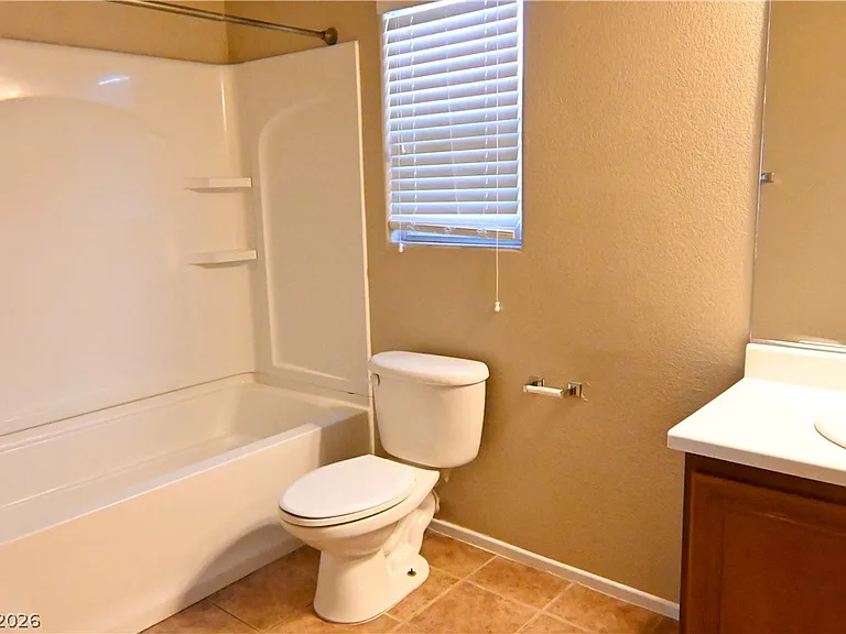 1155 Paradise Garden Dr — Photo 16