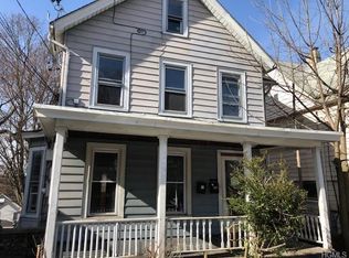 35 Linden Ave, Ossining, NY 10562