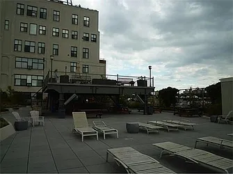 Rented by R New York