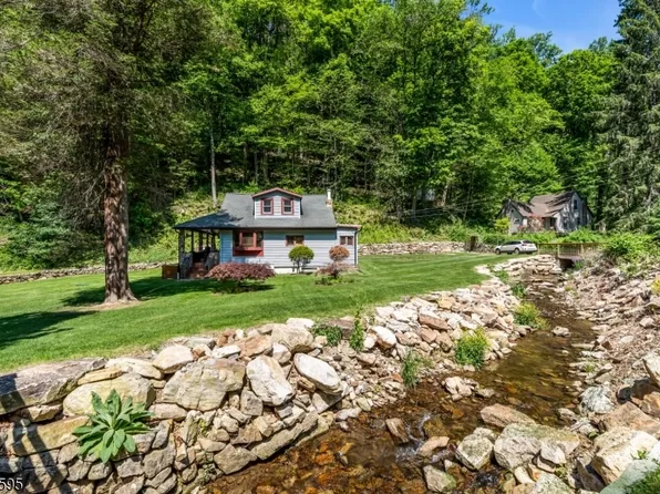 145 MillBrook Rd, Franklin Twp., NJ 07882