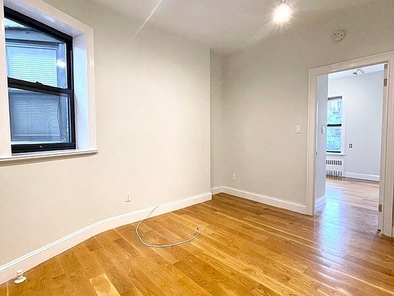 3rd image of 219 W 16th St APT 4A