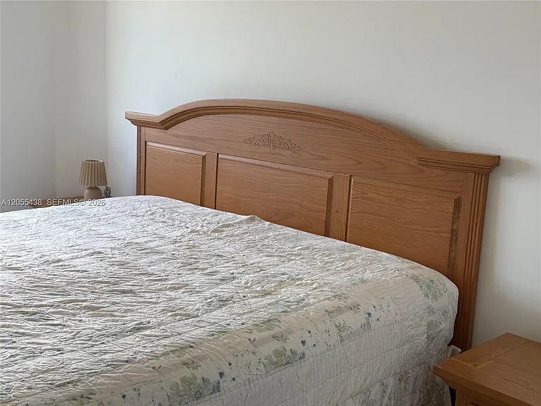 19501 W Country Club Dr #1705 — Photo 10