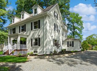 17 Shady Ln, Morristown, NJ 07960