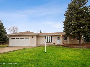 1014 E Irving Park Rd, Itasca, IL 60143