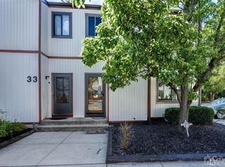 32 Ellen Heath Dr, Matawan, NJ 07747