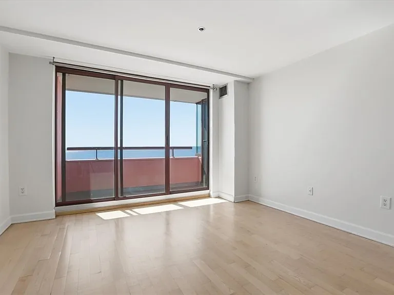 350 Revere Beach Blvd #6-6W — Photo 10