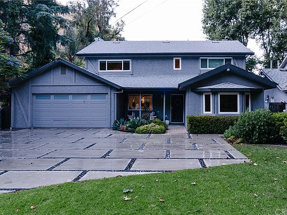 2nd image of 3540 Coldwater Canyon Ave