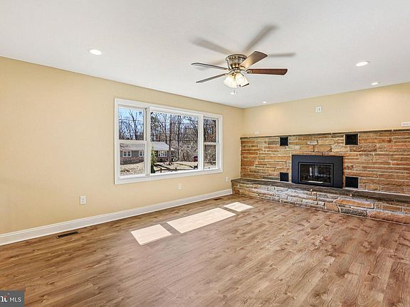 5th image of 306 Christy Rd