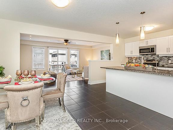 2nd image of 199 Summit Ridge Dr