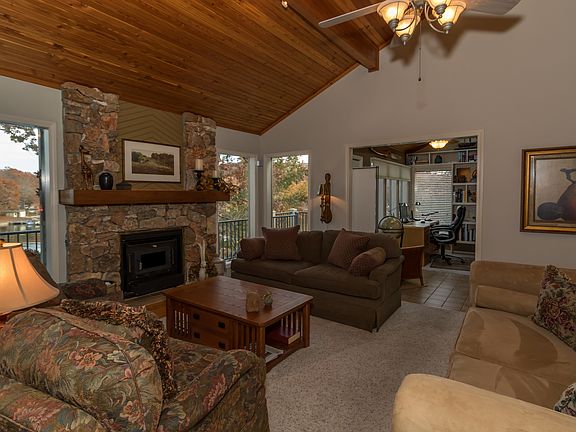 5th image of 99 Liahona Cir