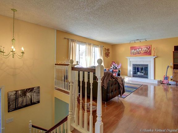 5th image of 7031 Oakwood Dr